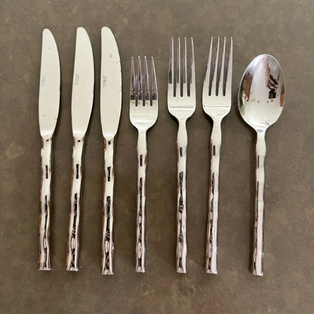 7 pcs Towle Living Collection Calypso Glossy Replacement Stainless Flatware